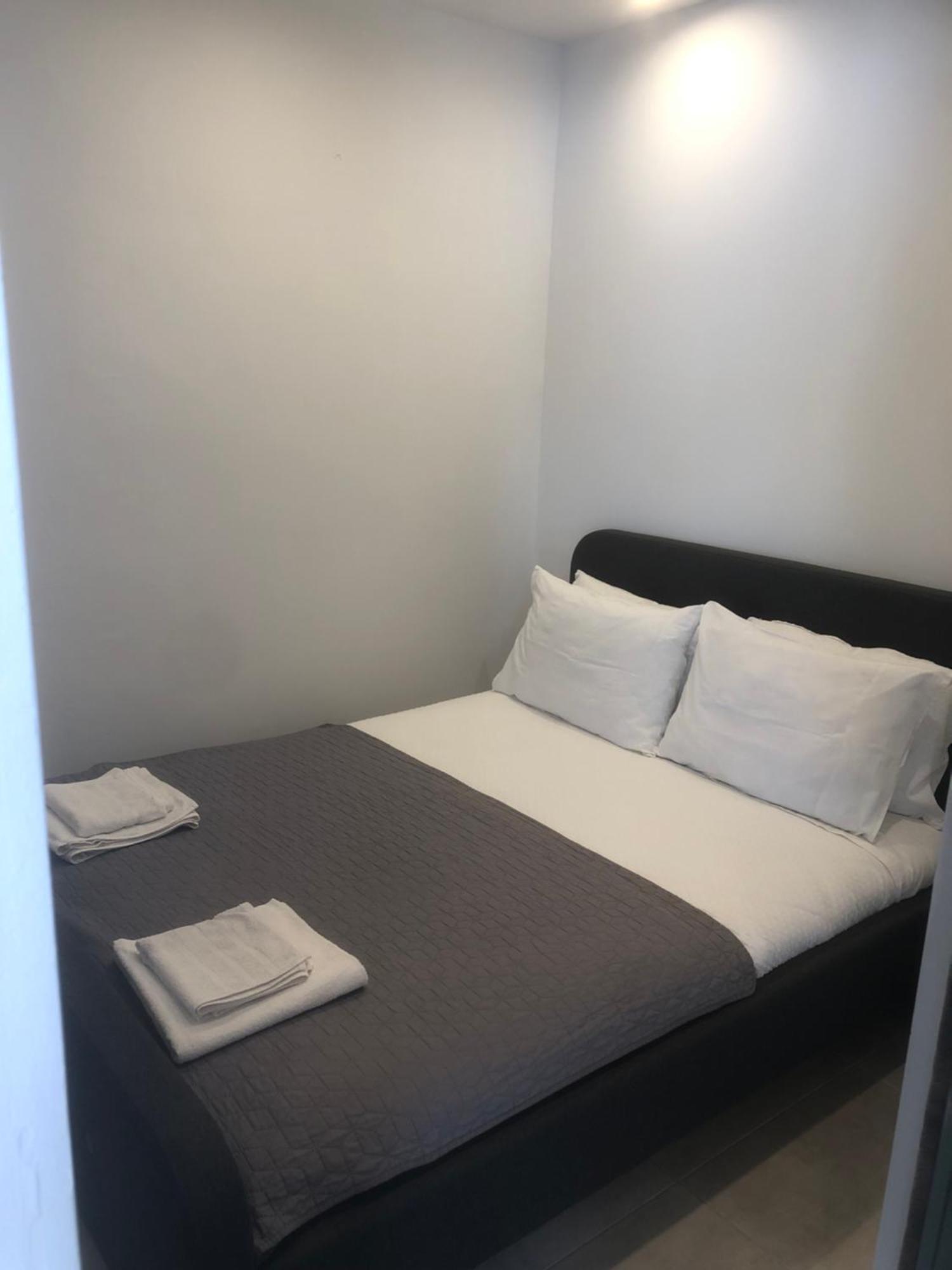 Luxury Apartments Christos Гоувия Экстерьер фото